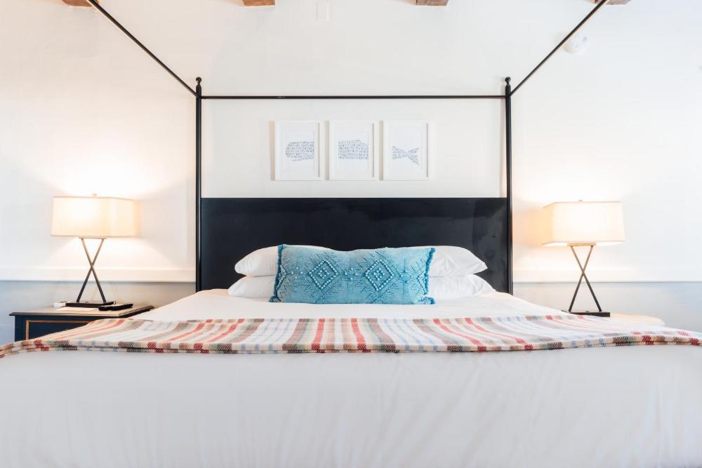King Suite interior
